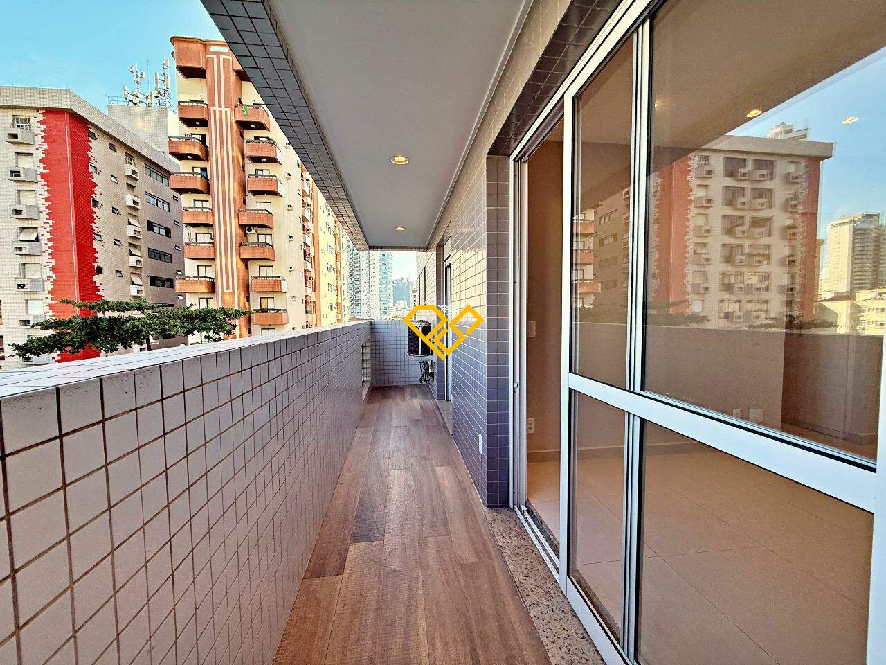 Apartamento à venda no Gonzaga: Varanda