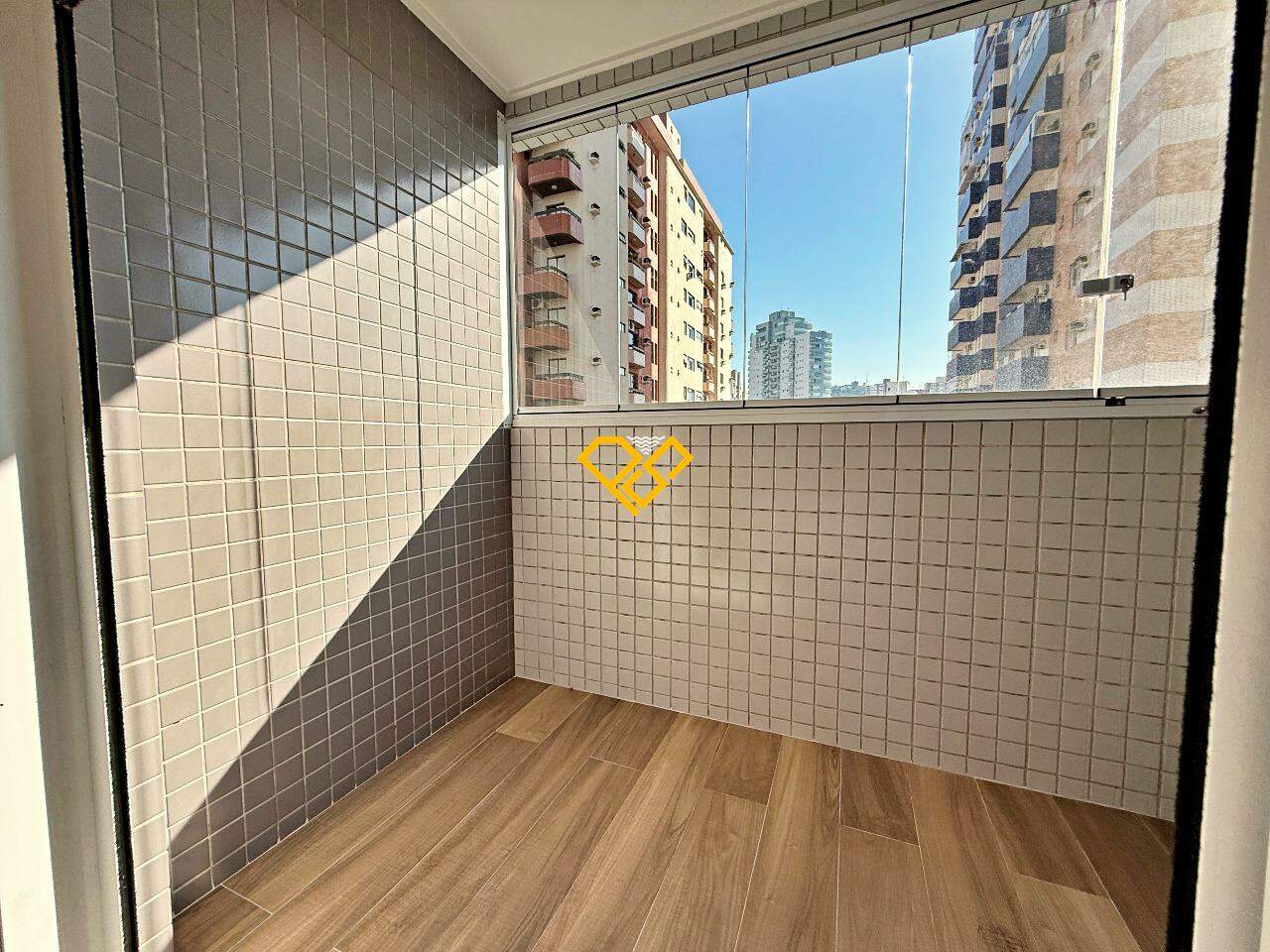 Apartamento à venda no Gonzaga: Varanda