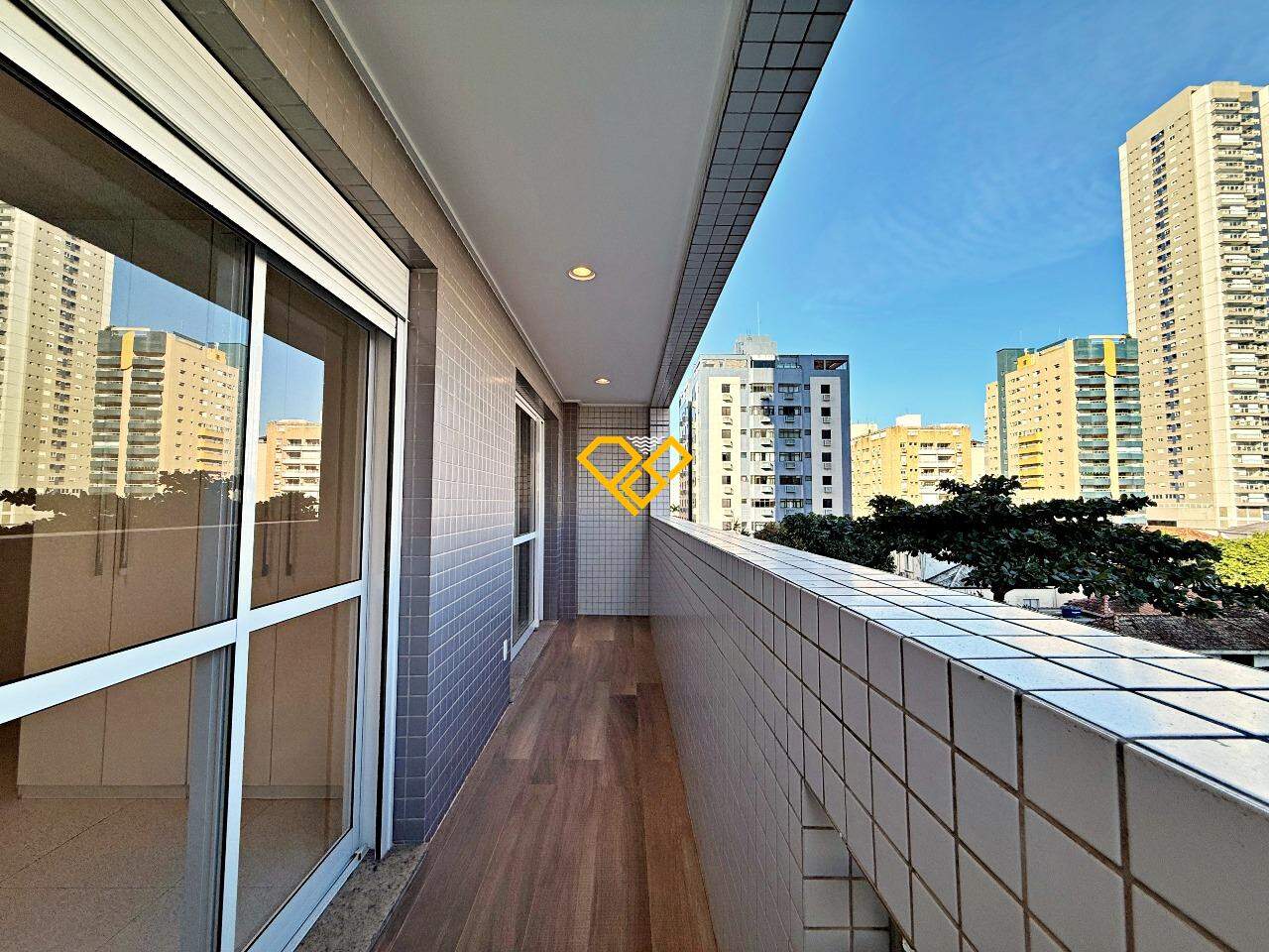Apartamento à venda no Gonzaga: Varanda