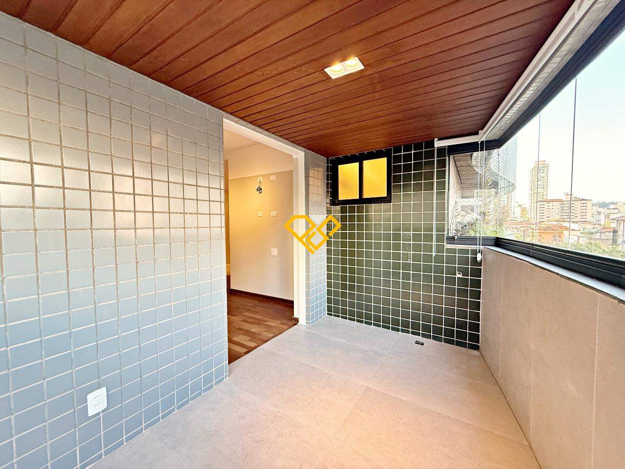 Apartamento à venda no Pompéia: Varanda