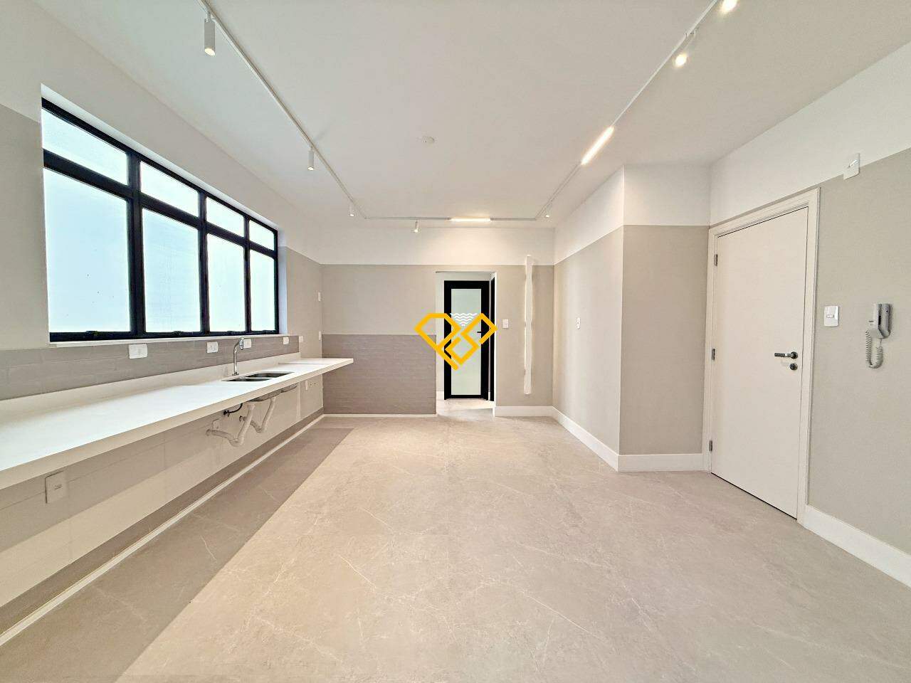 Apartamento à venda no Pompéia: Cozinha