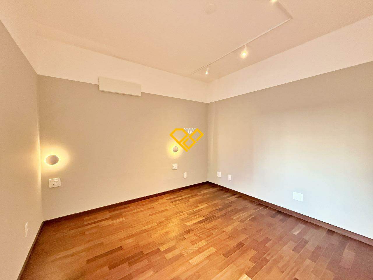 Apartamento à venda no Pompéia: Dormitório 1 - suíte