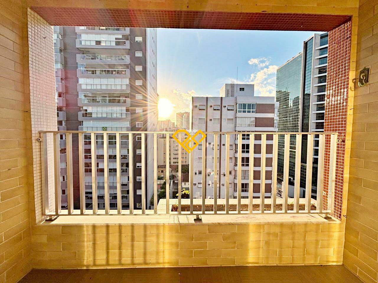 Apartamento à venda no Aparecida: Varanda