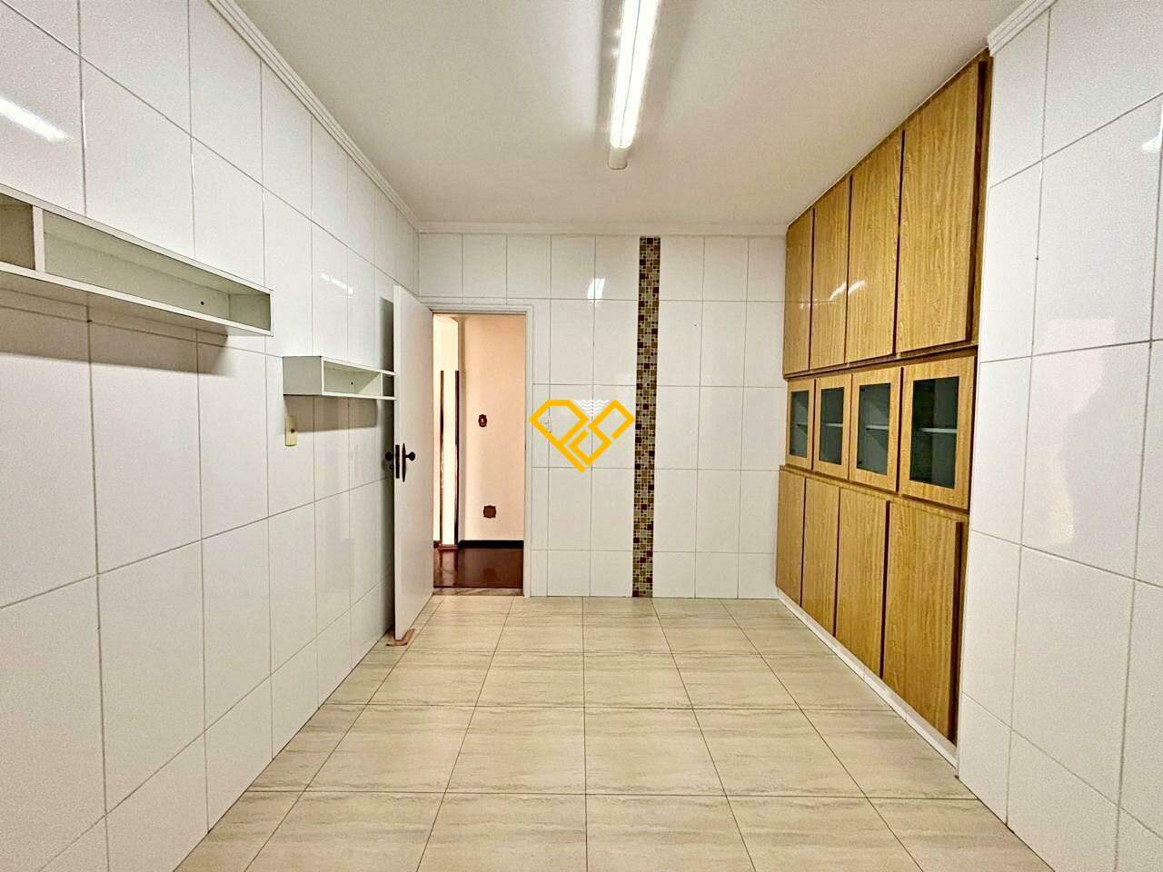 Apartamento à venda no Aparecida: Cozinha