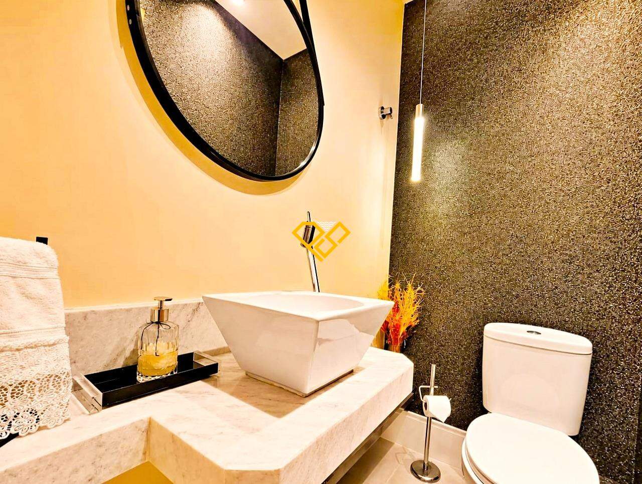 Apartamento à venda no Boqueirão: Lavabo