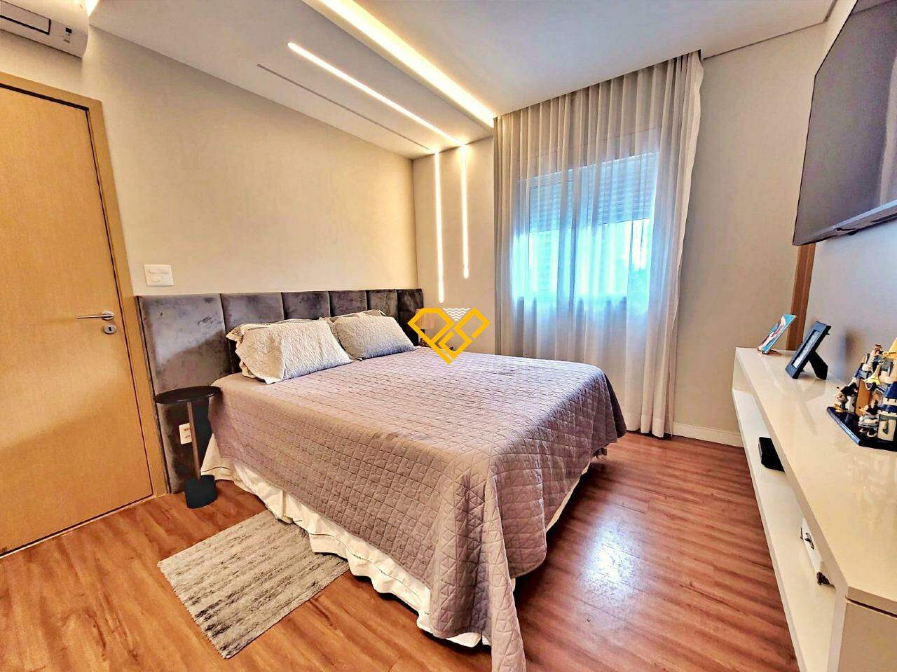 Apartamento à venda no Boqueirão: Dormitório 1 - suíte