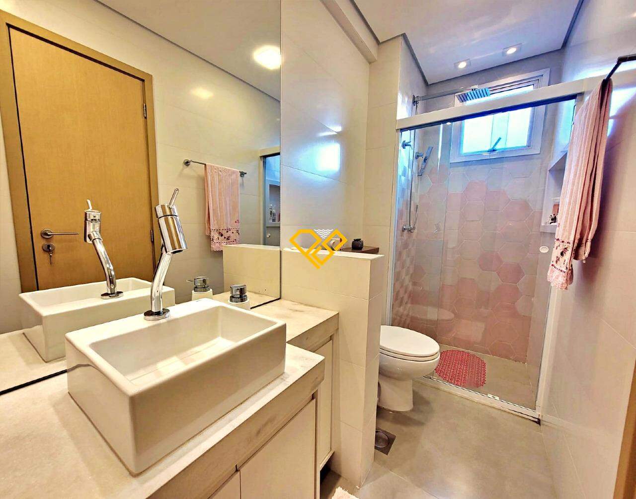 Apartamento à venda no Boqueirão: Wc suíte americana 2 e 3
