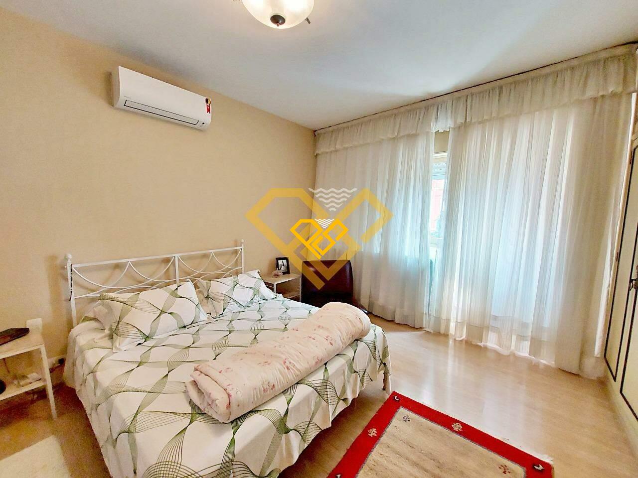 Apartamento à venda no Gonzaga: Suíte