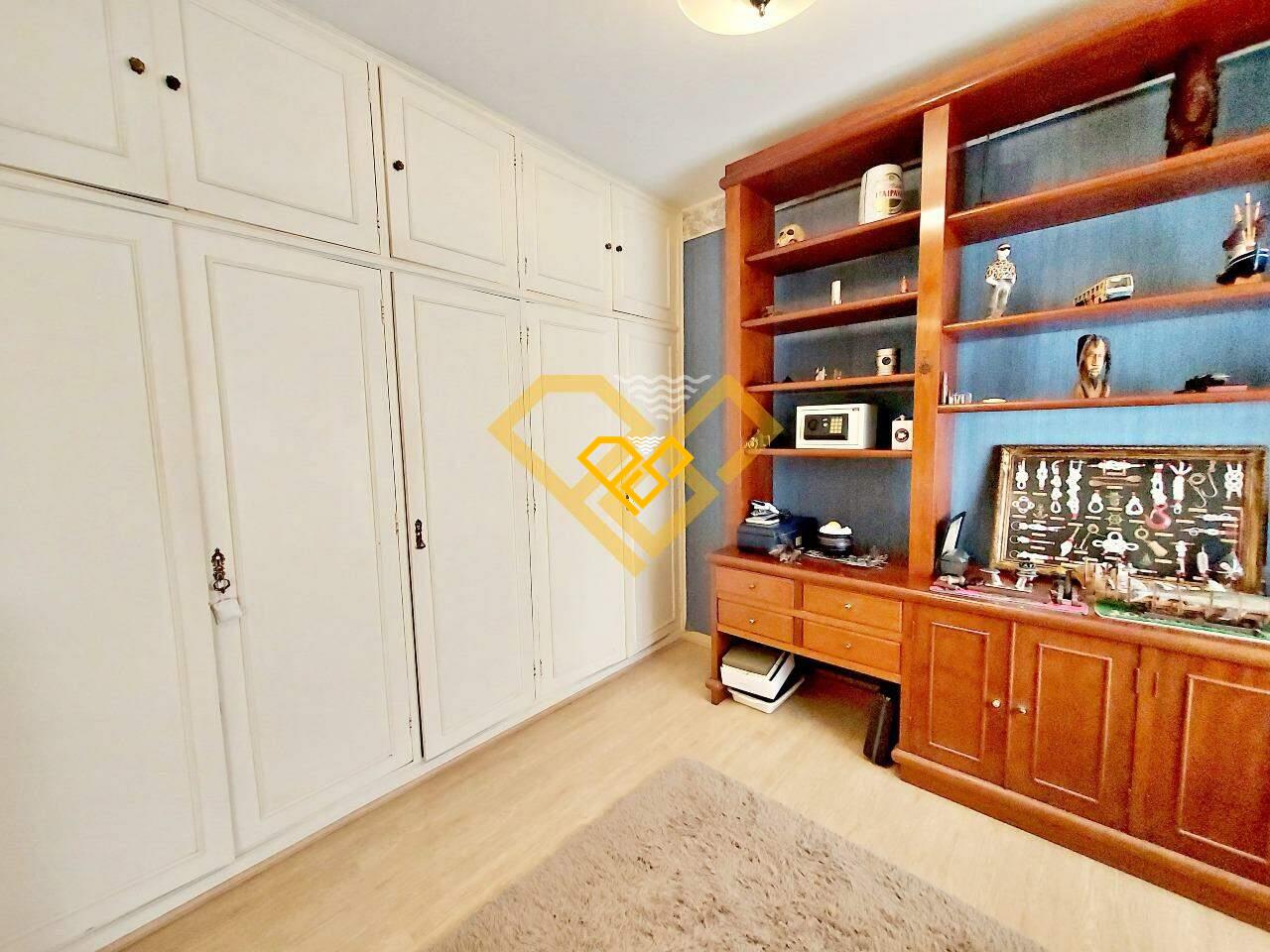 Apartamento à venda no Gonzaga: Dormitório 2