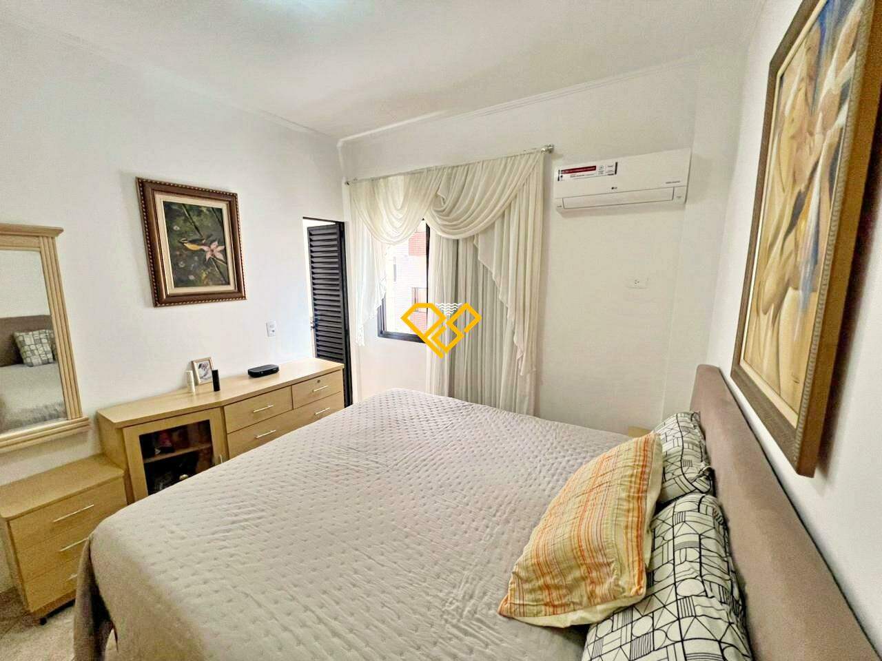 Apartamento à venda no Gonzaga: Dormitório 2 - suíte