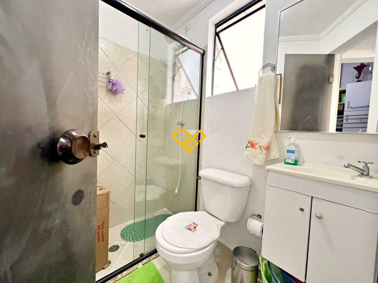 Apartamento à venda no Gonzaga: Wc suíte 2