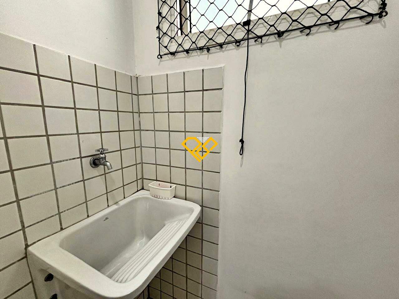 Apartamento Duplex à venda no Gonzaga: Área de serviço