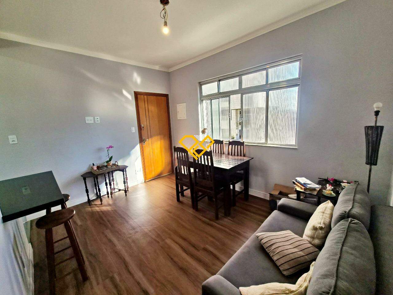 Apartamento à venda no Ponta da Praia: Sala