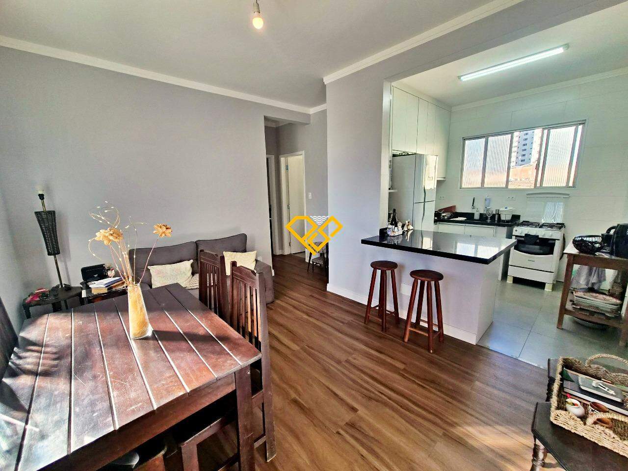 Apartamento à venda no Ponta da Praia: Sala