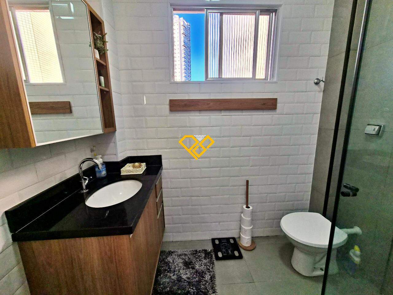 Apartamento à venda no Ponta da Praia: Wc social