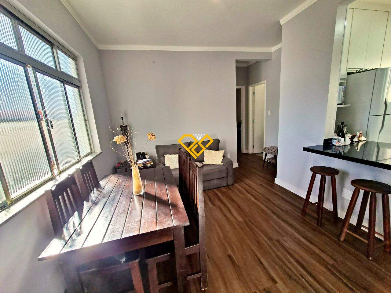 Apartamento à venda no Ponta da Praia: Sala
