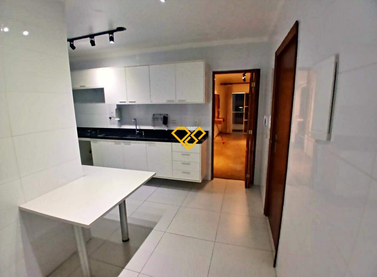 Apartamento à venda no Ponta da Praia: Cozinha