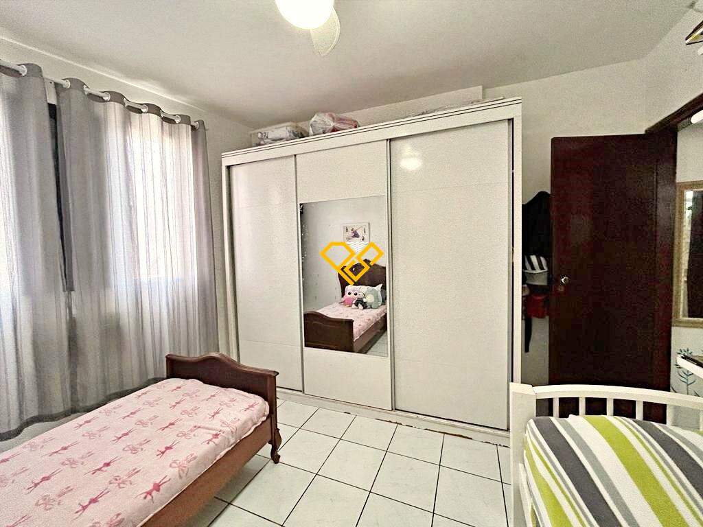 Apartamento à venda no Campo Grande: Dormitório 2