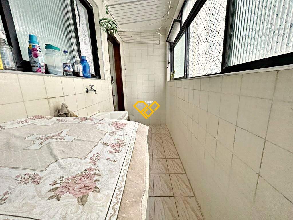 Apartamento à venda no Campo Grande: Área de serviço