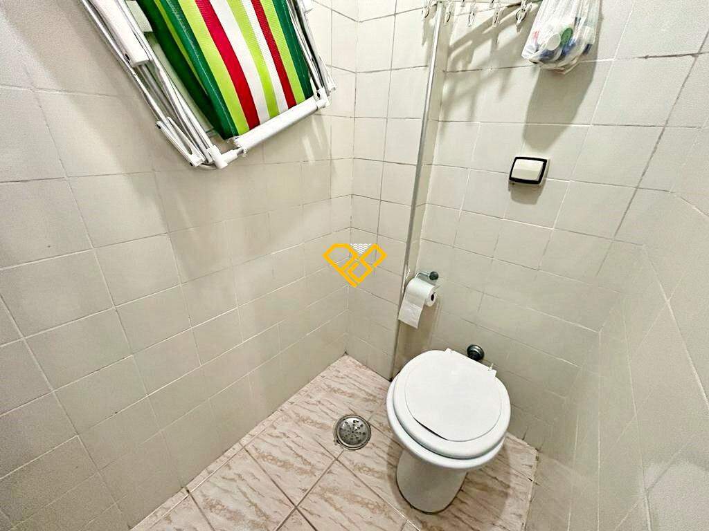 Apartamento à venda no Campo Grande: Wc de serviço