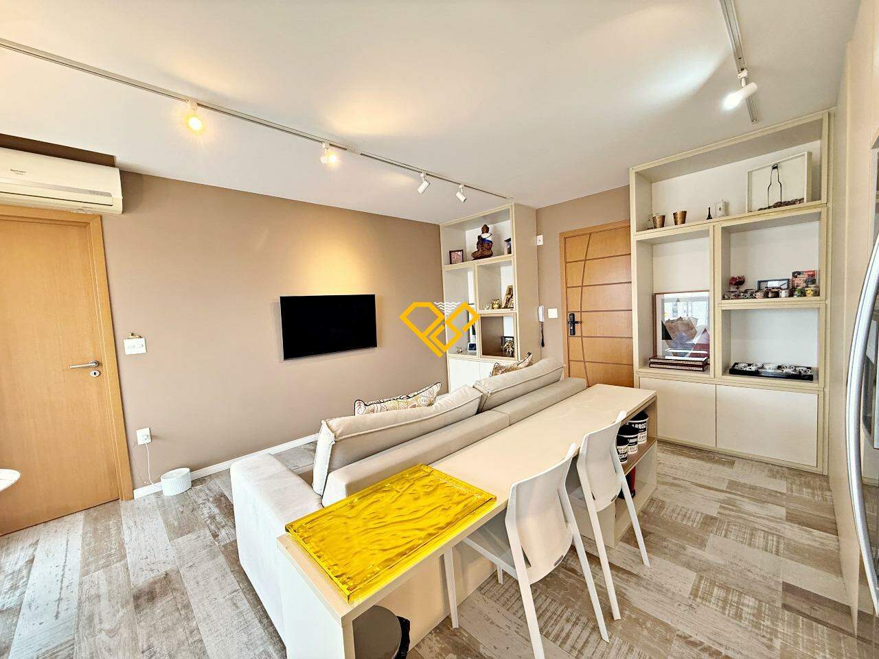Apartamento à venda no Embaré: Sala