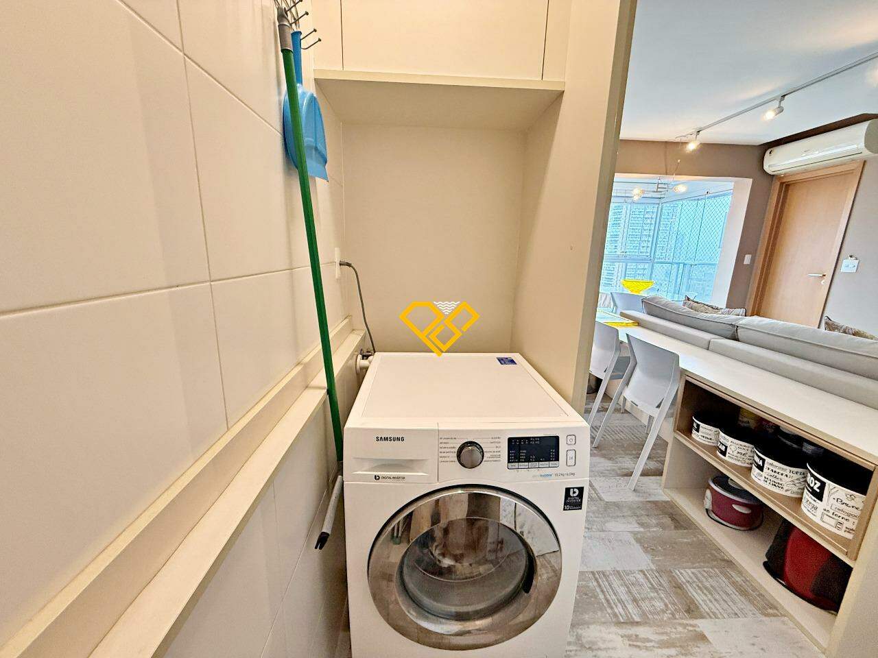 Apartamento à venda no Embaré: Área de serviço