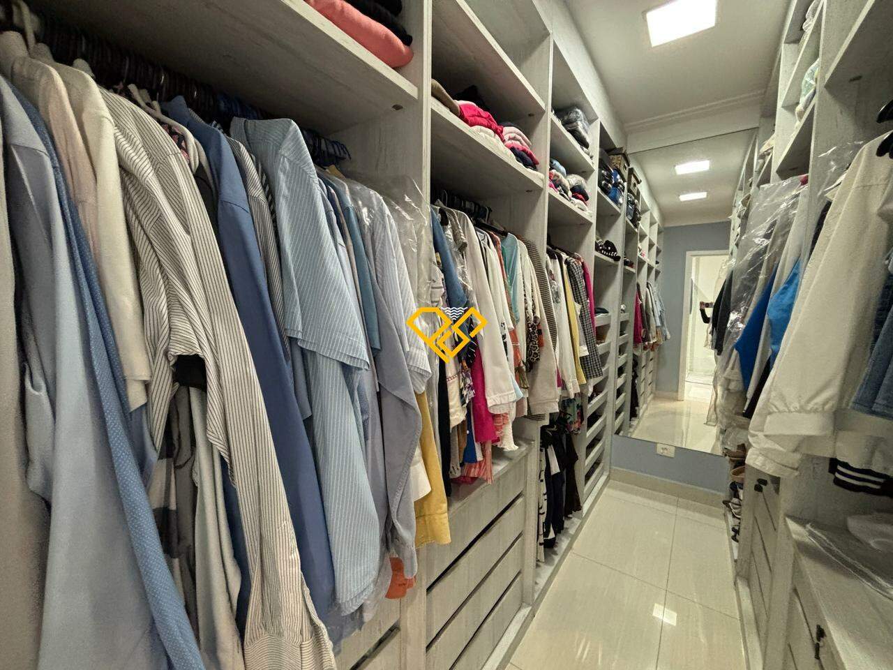 Garden à venda no Aparecida: Dormitório 1 - suíte - closet