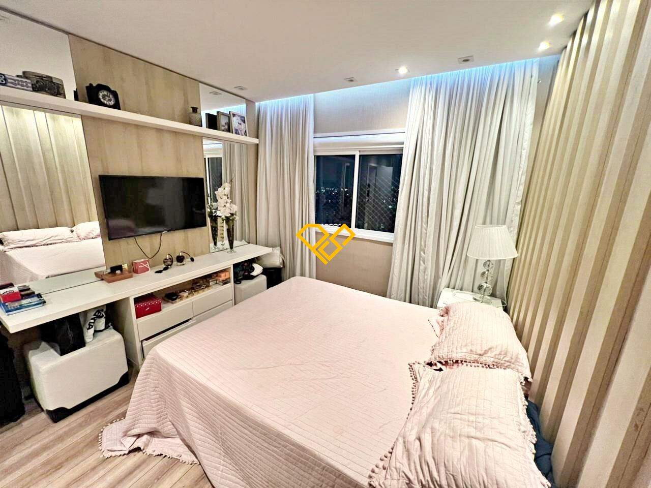 Apartamento à venda no Campo Grande: Suíte 1