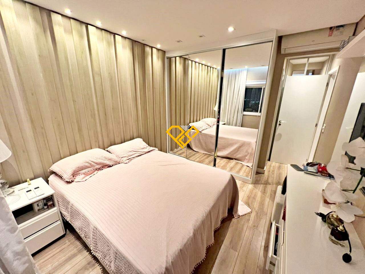 Apartamento à venda no Campo Grande: Suíte 1