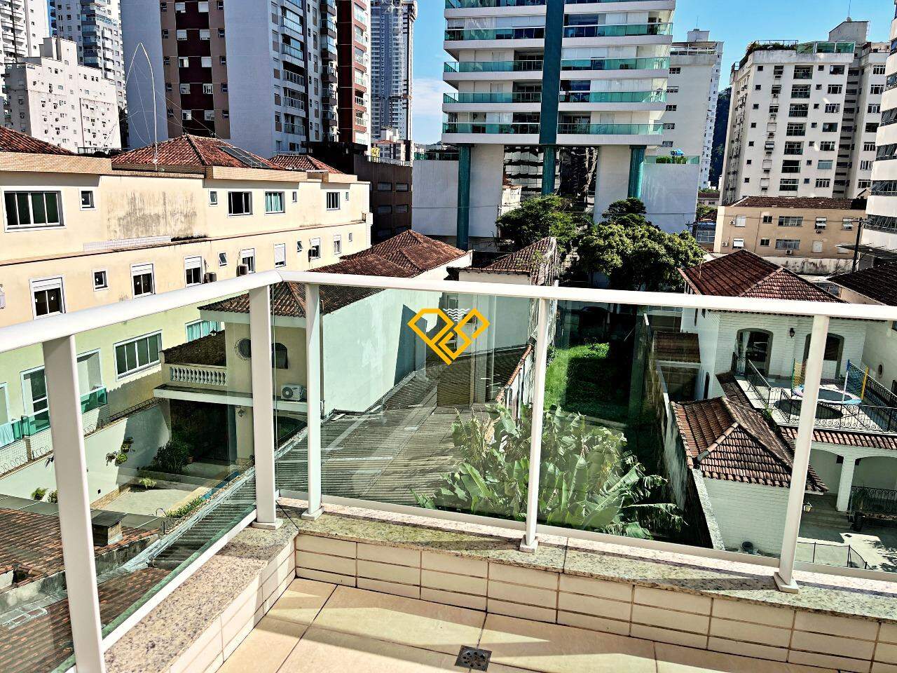 Garden à venda no Pompéia: Varanda