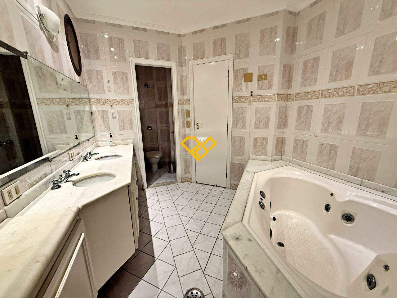 Apartamento à venda no Boqueirão: Wc suíte 1