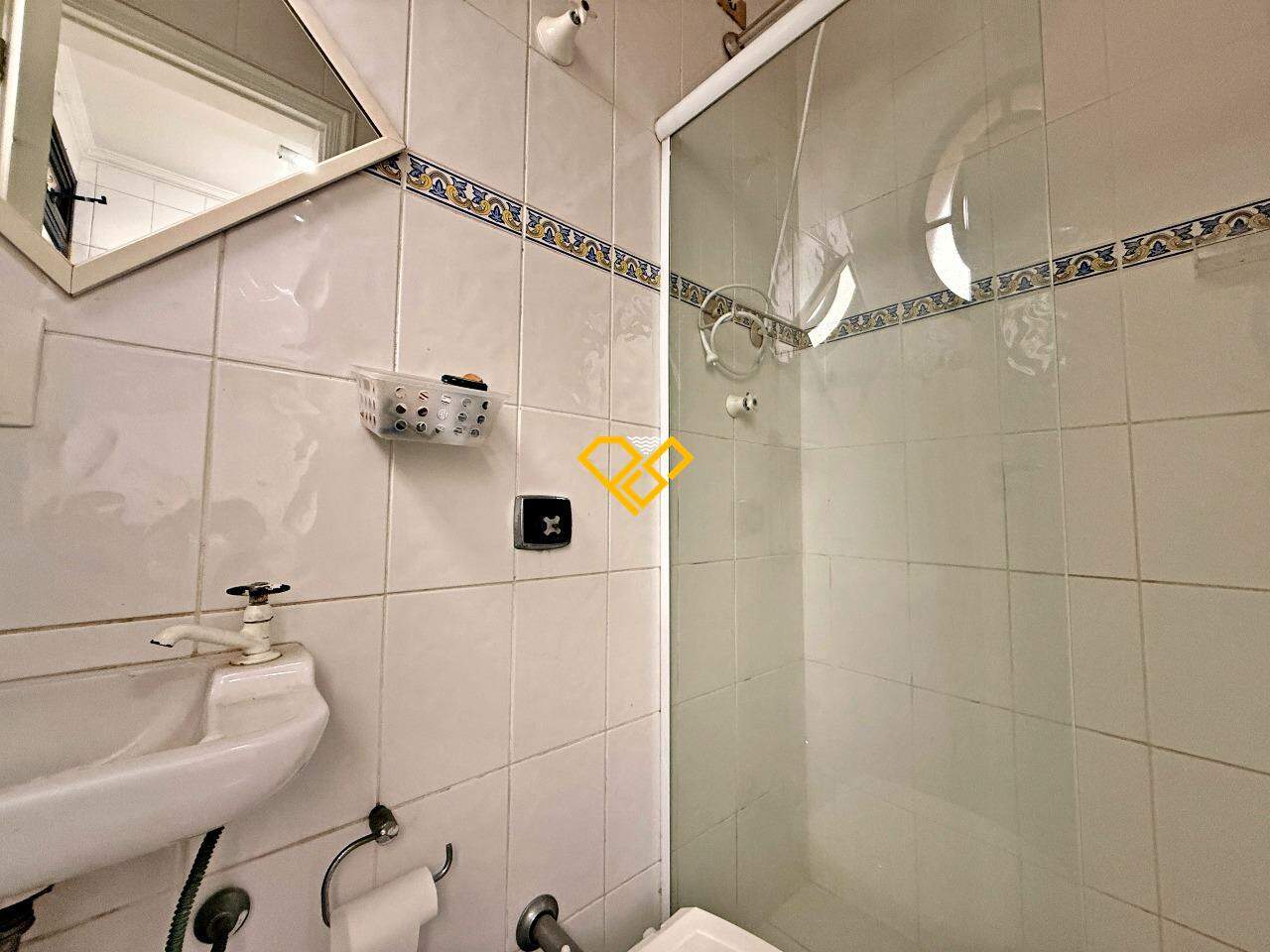 Apartamento à venda no Boqueirão: Wc de serviço
