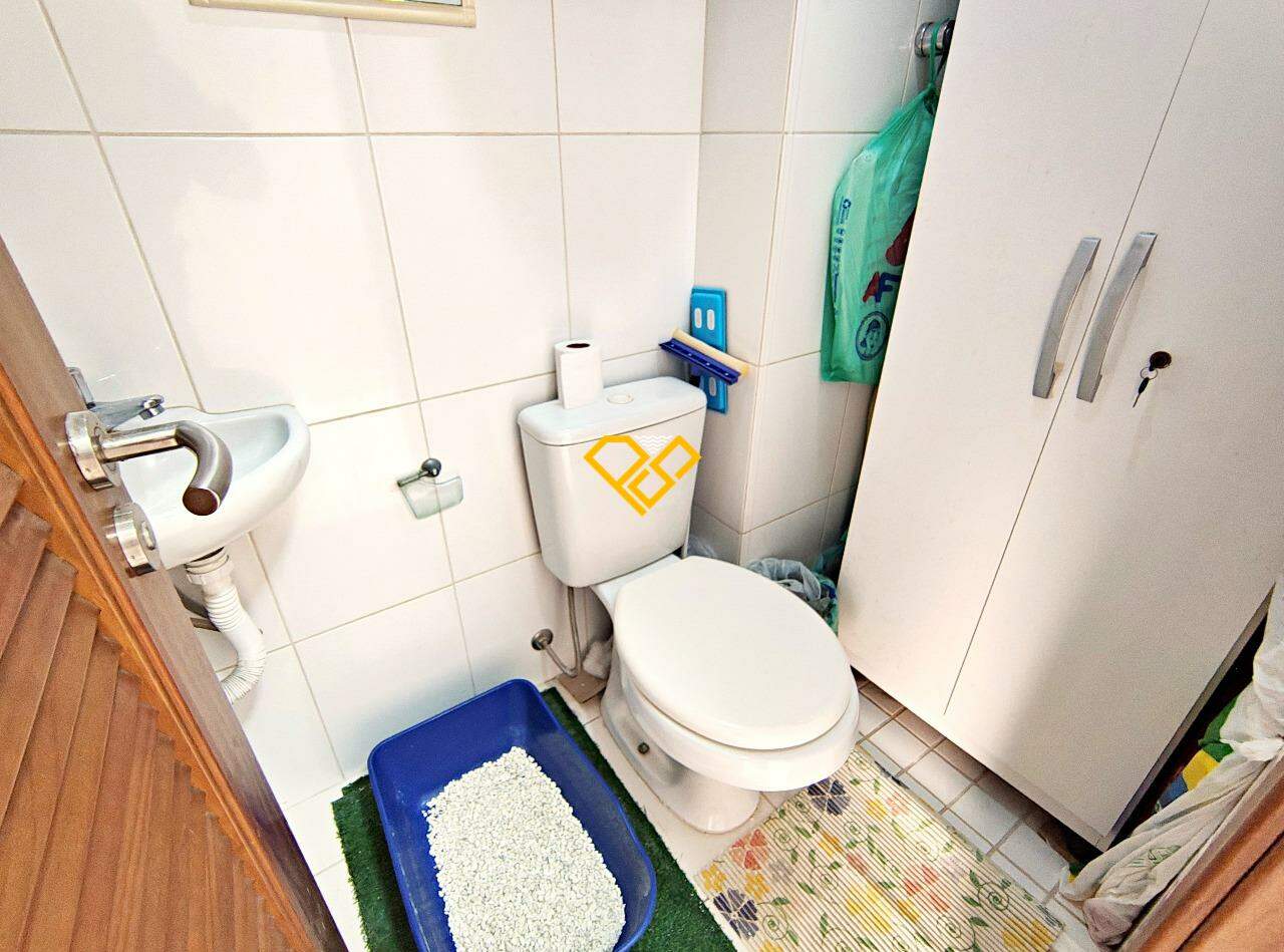 Apartamento à venda no Boqueirão: Wc de serviço