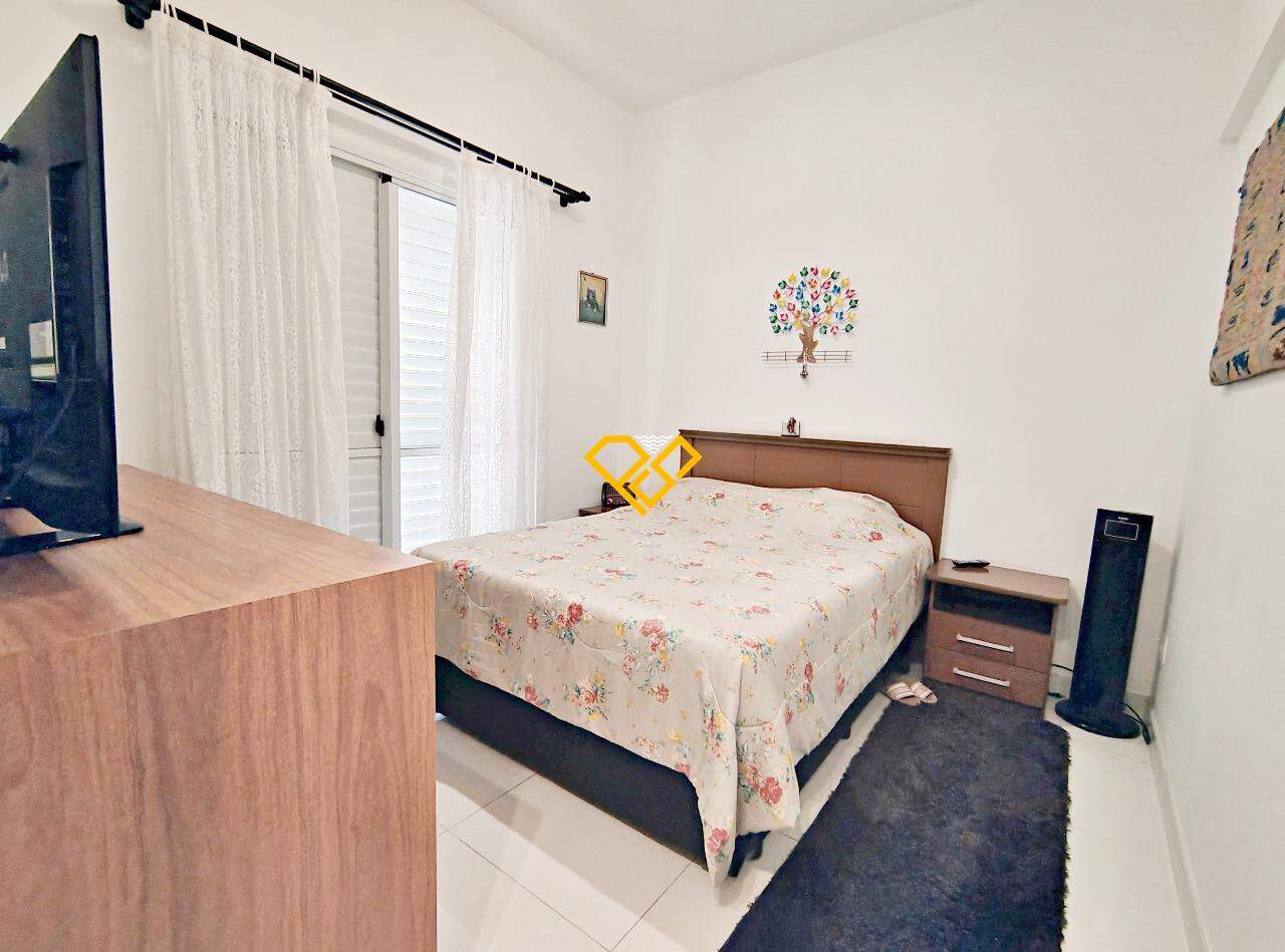 Apartamento à venda no Boqueirão: Dormitório 1 - suíte