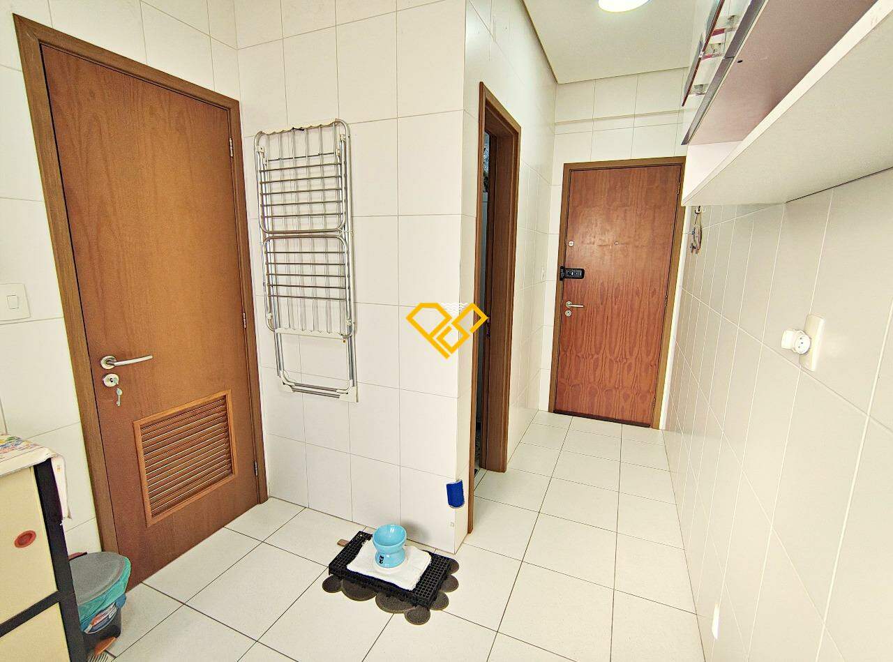 Apartamento à venda no Boqueirão: Área de serviço