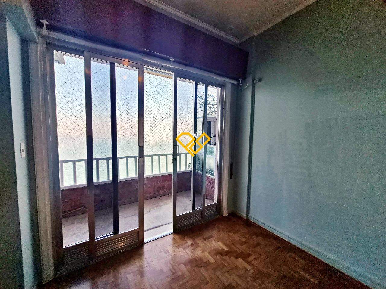 Apartamento para aluguel no Ponta da Praia: Varanda