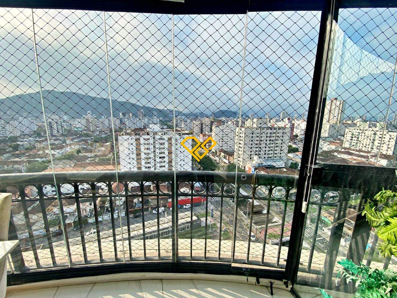 Apartamento à venda no José Menino: Varanda