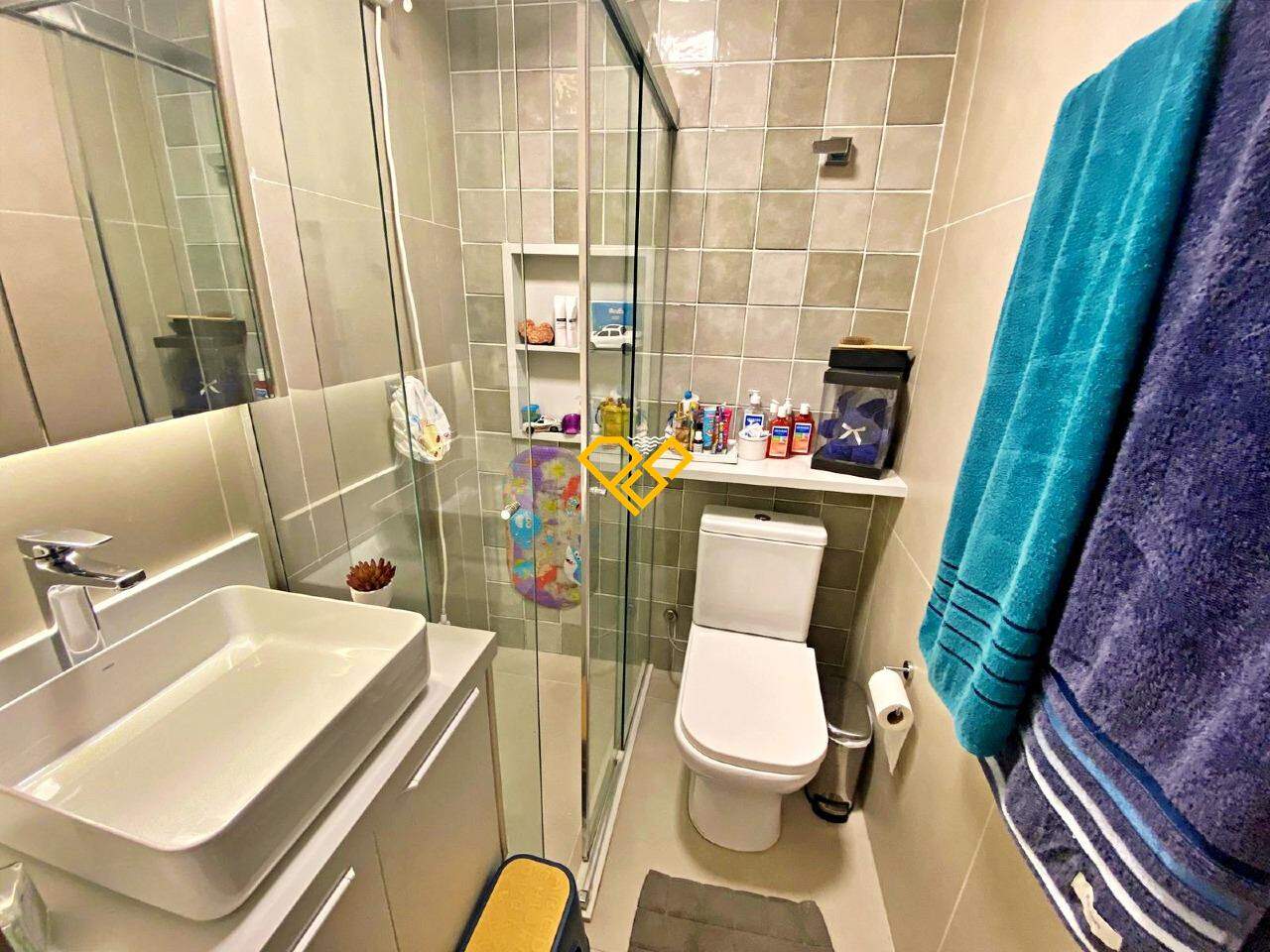 Apartamento à venda no José Menino: Wc social
