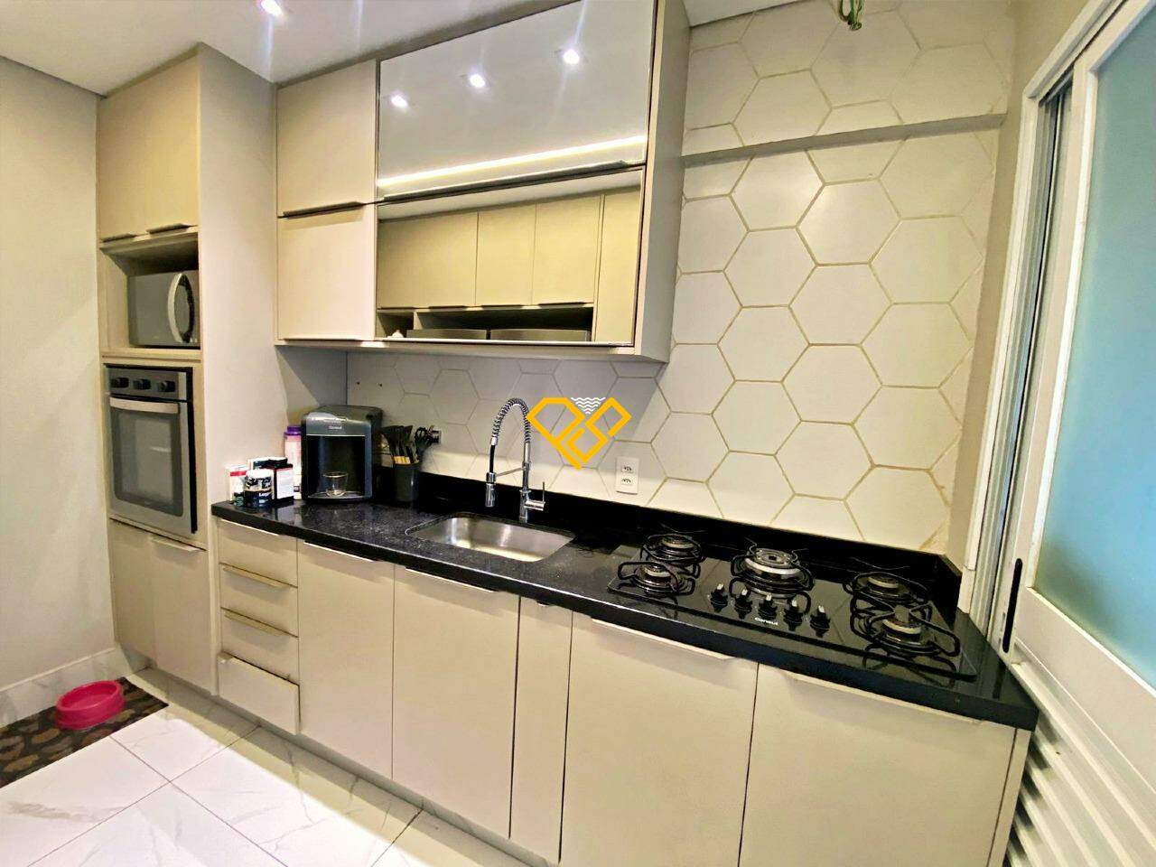Apartamento à venda no José Menino: Cozinha