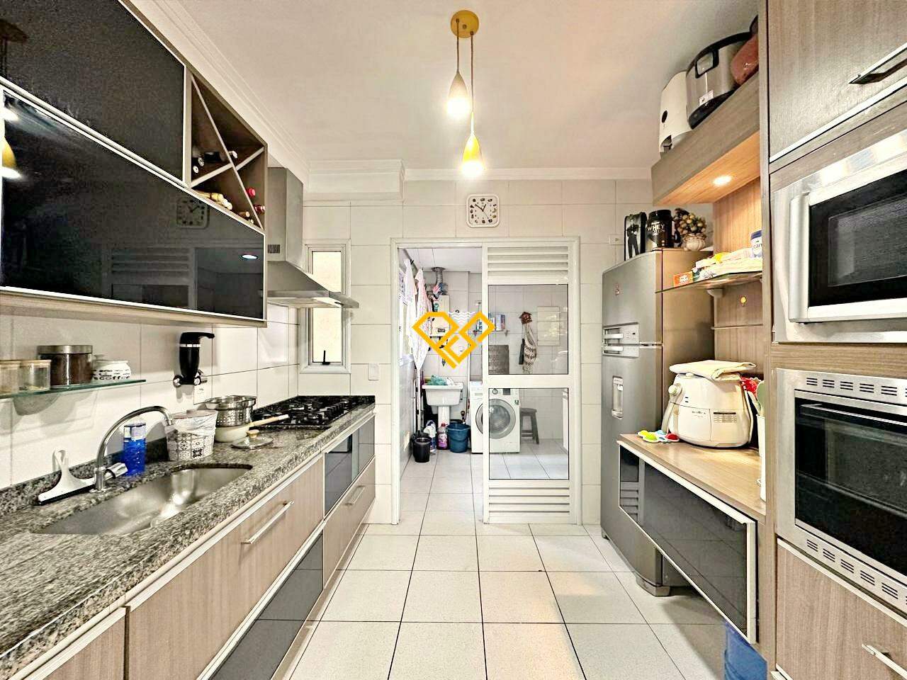 Apartamento à venda no Gonzaga: Cozinha