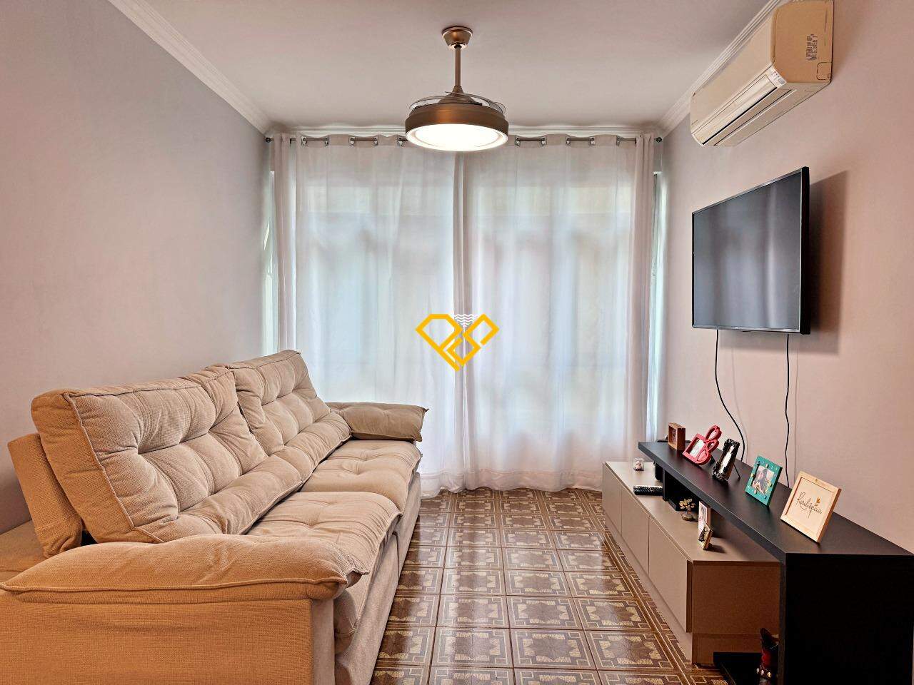 Apartamento à venda no Ponta da Praia: Sala