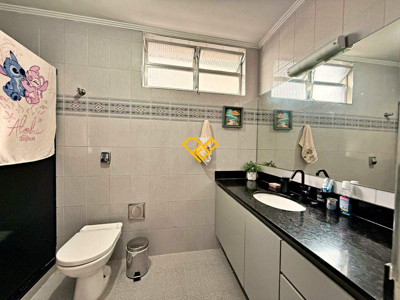 Apartamento à venda no Ponta da Praia: Wc social