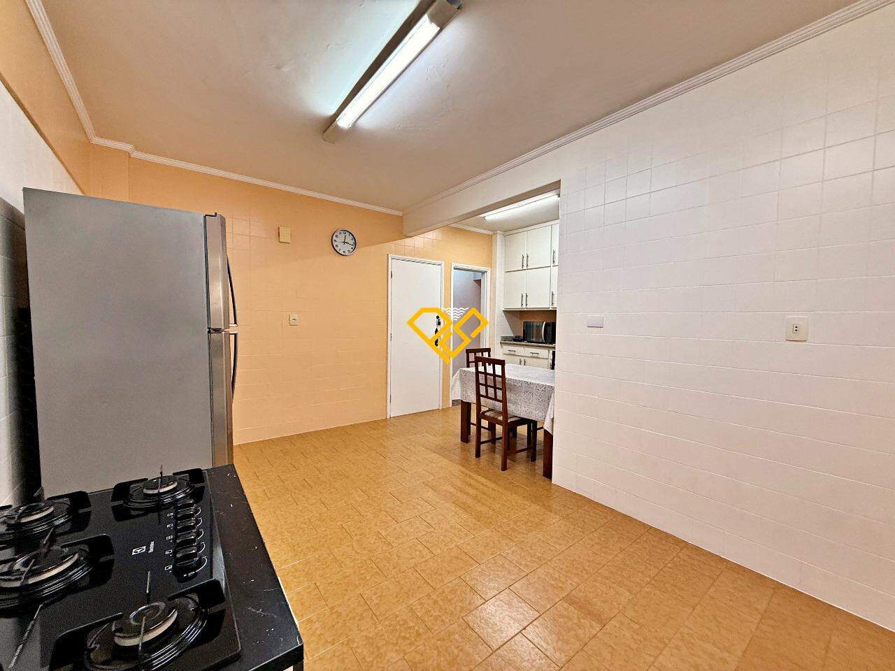Apartamento à venda no Ponta da Praia: Cozinha