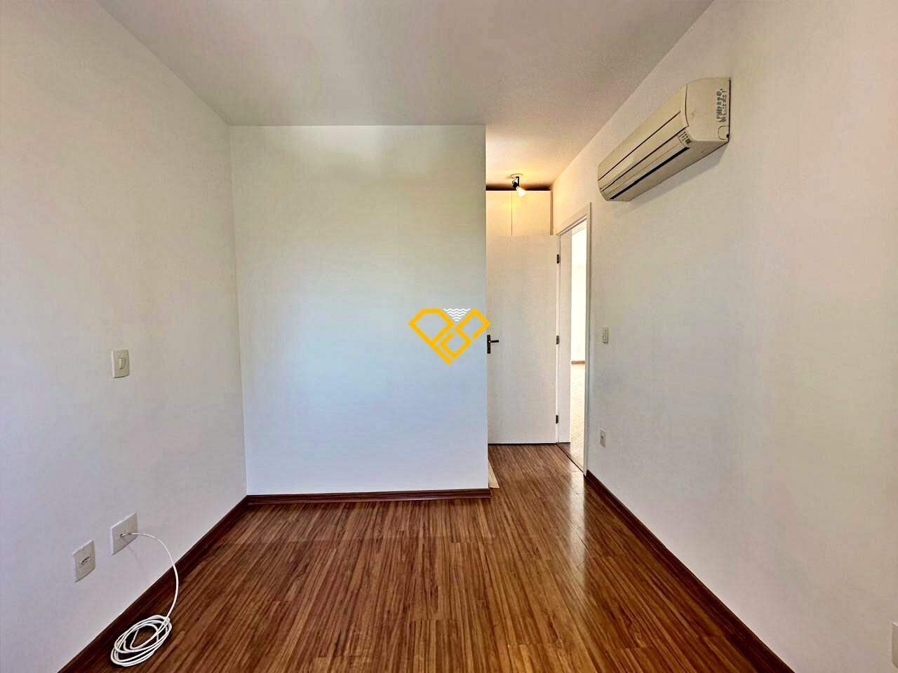 Apartamento à venda no Gonzaga: Dormitório 1 - suíte