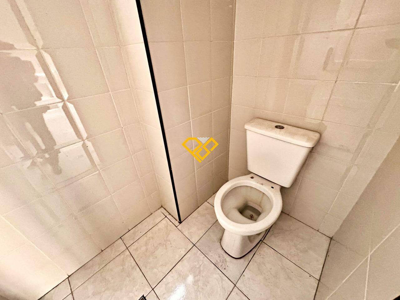 Apartamento à venda no Ponta da Praia: Wc de serviço