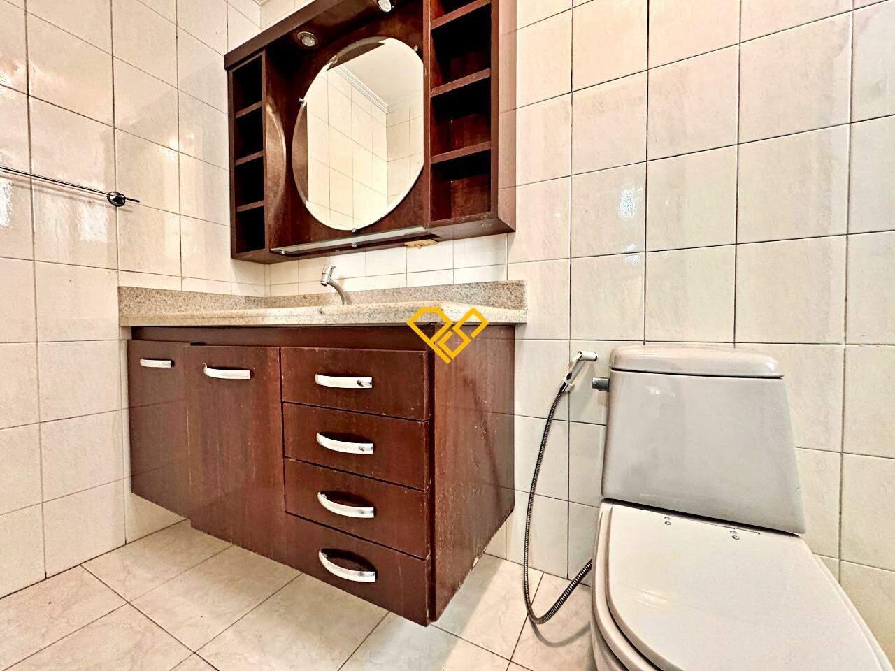 Apartamento à venda no Ponta da Praia: Wc suíte