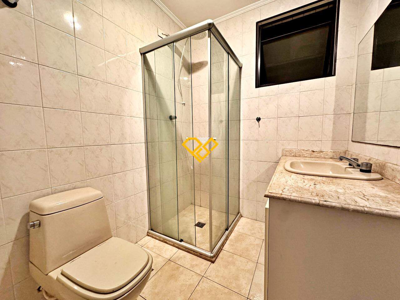 Apartamento à venda no Ponta da Praia: Wc social