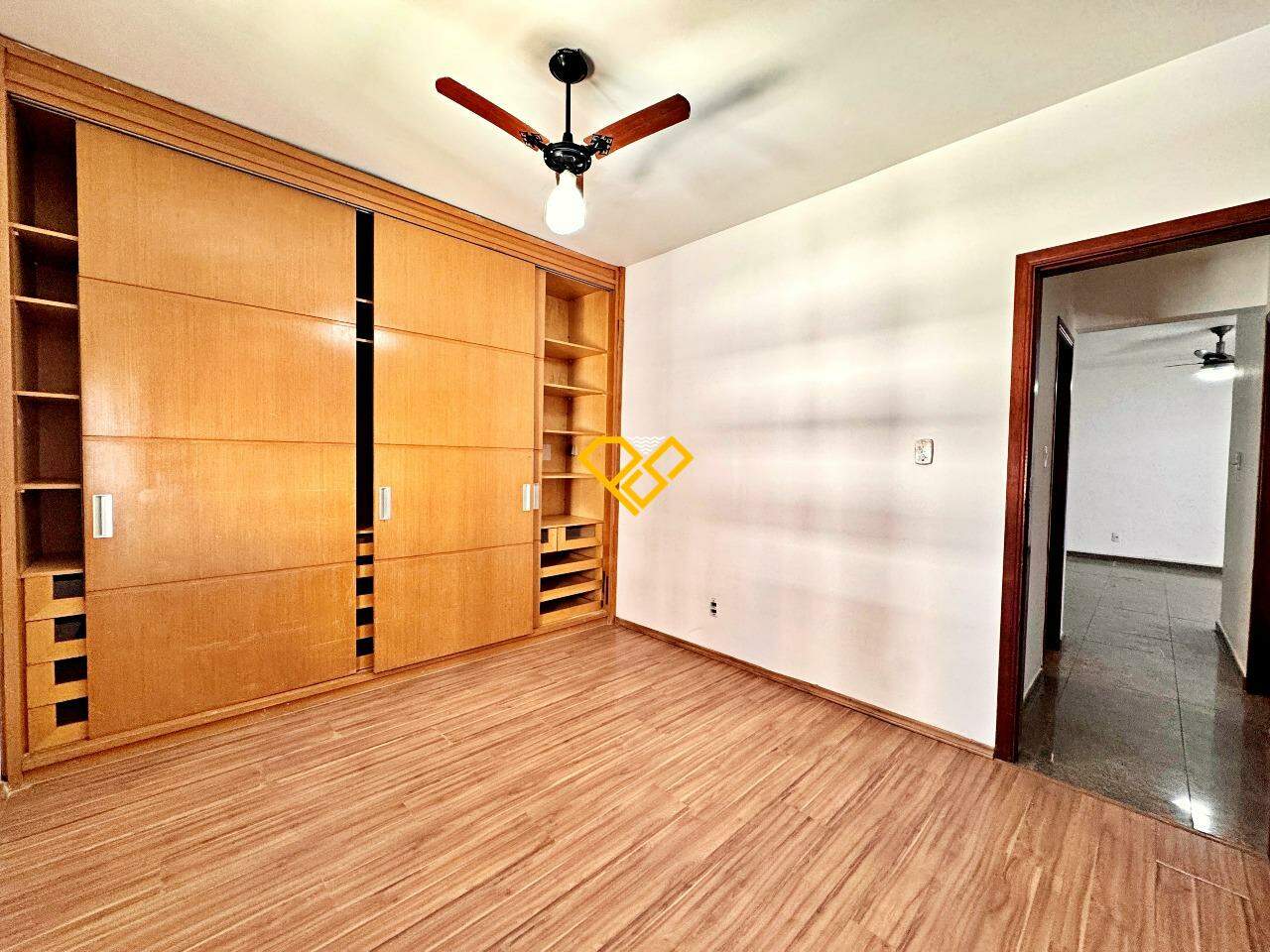 Apartamento à venda no Ponta da Praia: Dormitório 2
