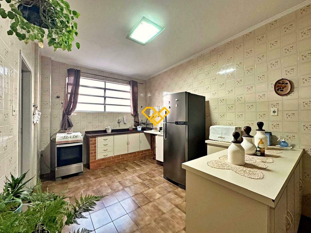 Apartamento à venda no Gonzaga: Cozinha