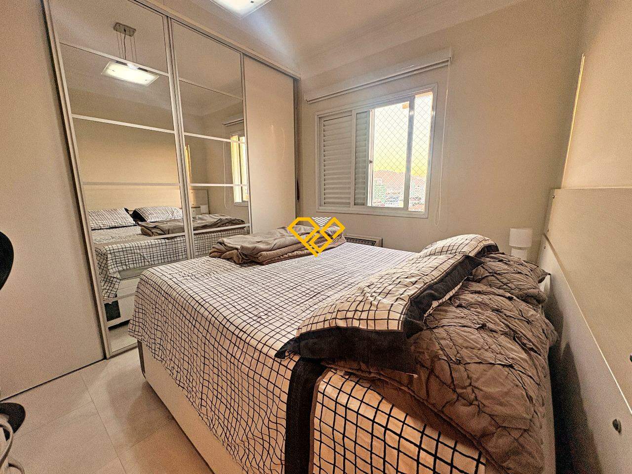 Apartamento à venda no Encruzilhada: Dormitório 1